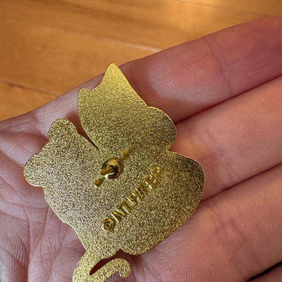 Fruits Basket Cute Cat and Mouse Enamel Pin - Picture 2 of 2